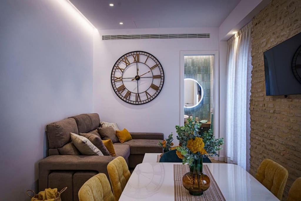Mini Hotel In The Heart Of Sevilla For Exclusive Usage Exteriér fotografie
